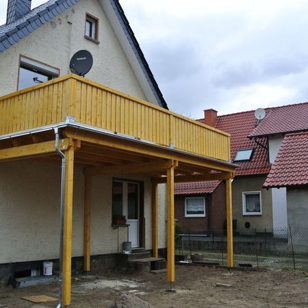 Holzbalkon